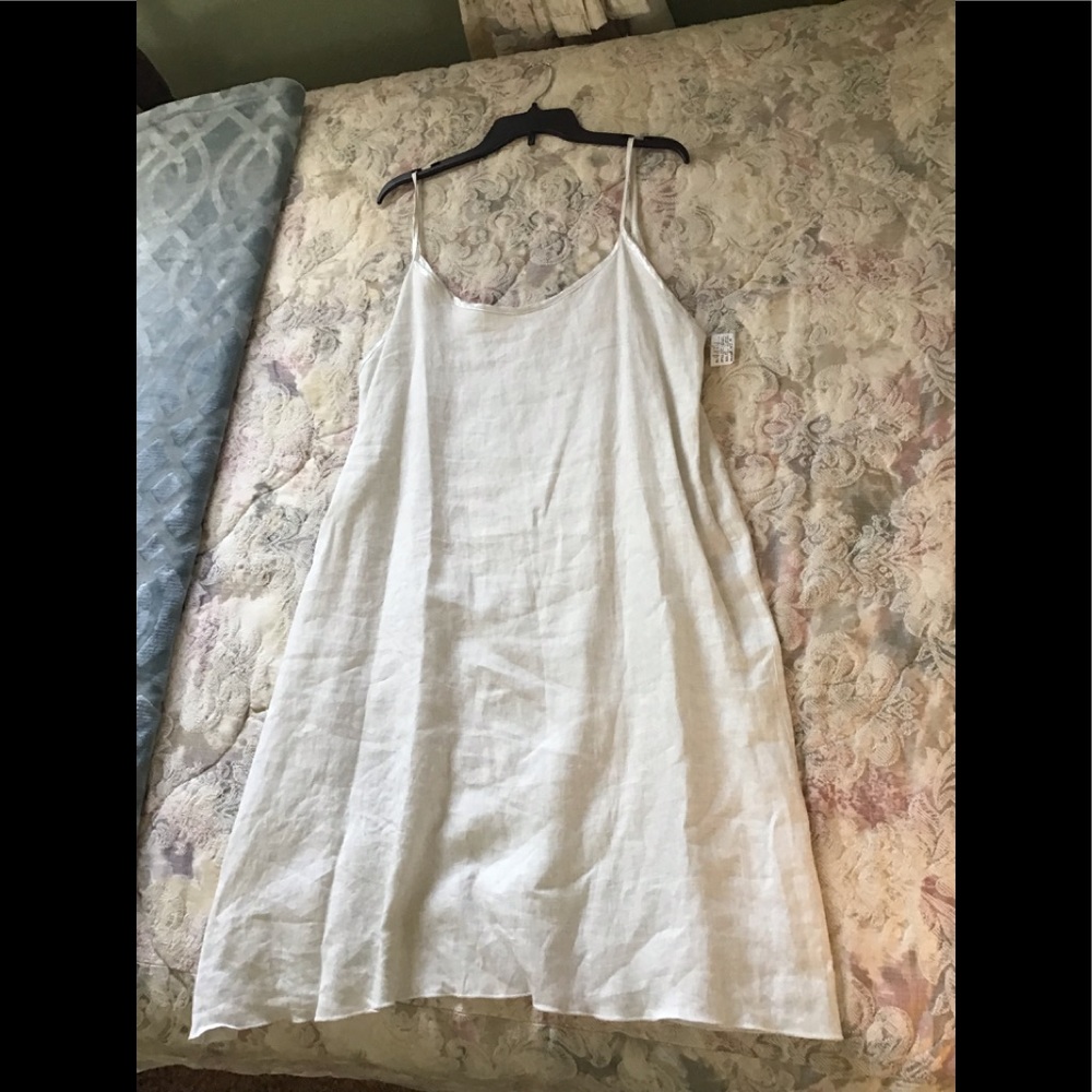 NWOT Heydari Dress